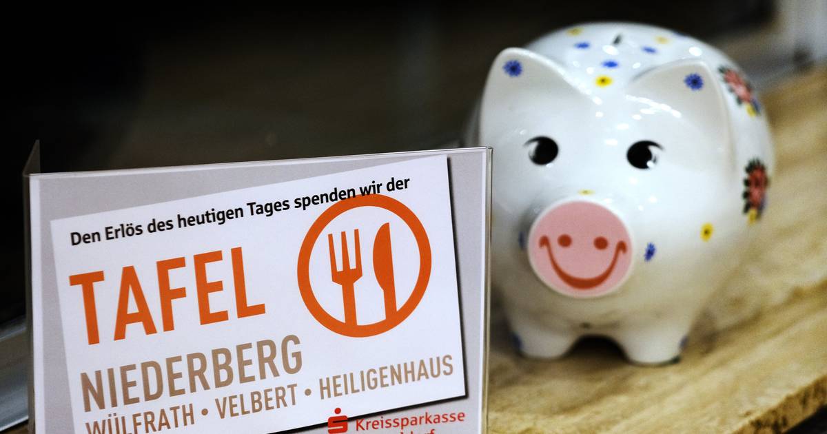 Rotarier spenden 10.000 Euro an die Tafel