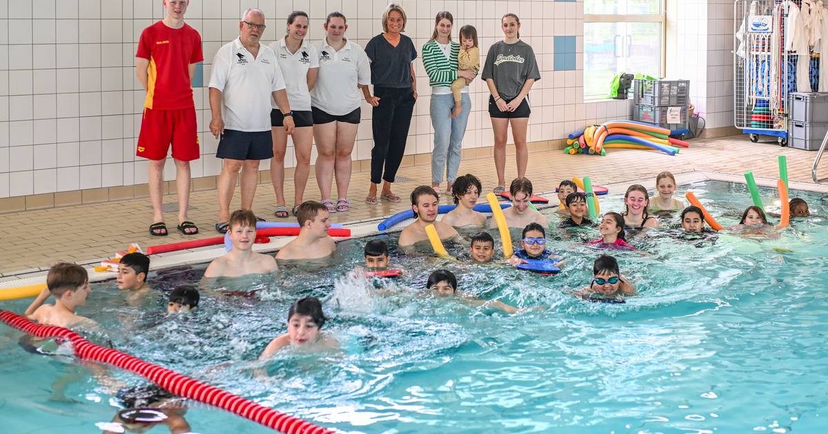 In den Osterferien schwimmen lernen