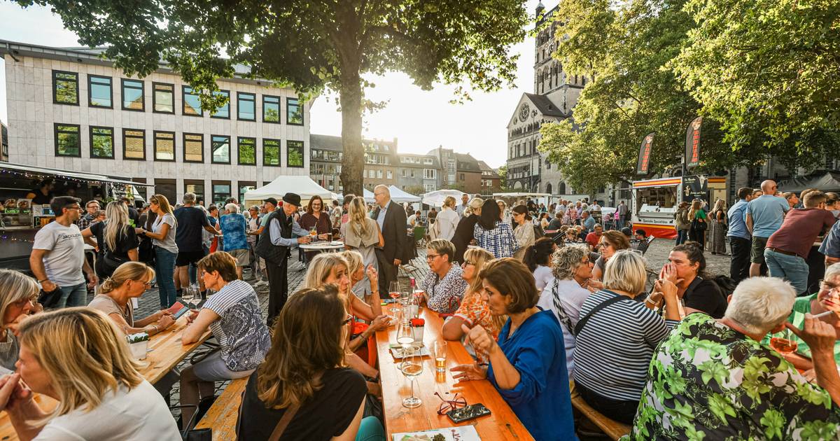 Der erste Feierabendmarkt für die Stadt
