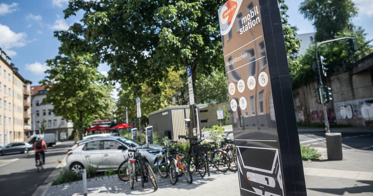 Düsseldorf: Neue Mobilstation Münsterplatz
