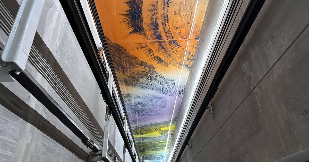 Manuel Frankes Kunst in einem Düsseldorfer Aufzugsschacht