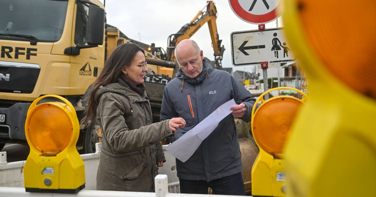 Moers: Baustellenfrust in Asberg - Sperrungen und ein mögliches Ende der Arbeiten