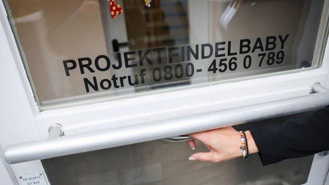 25 Jahre Babyklappen: In den vergangenen Jahren wurden die Babyklappen in Hamburg kaum noch genutzt.