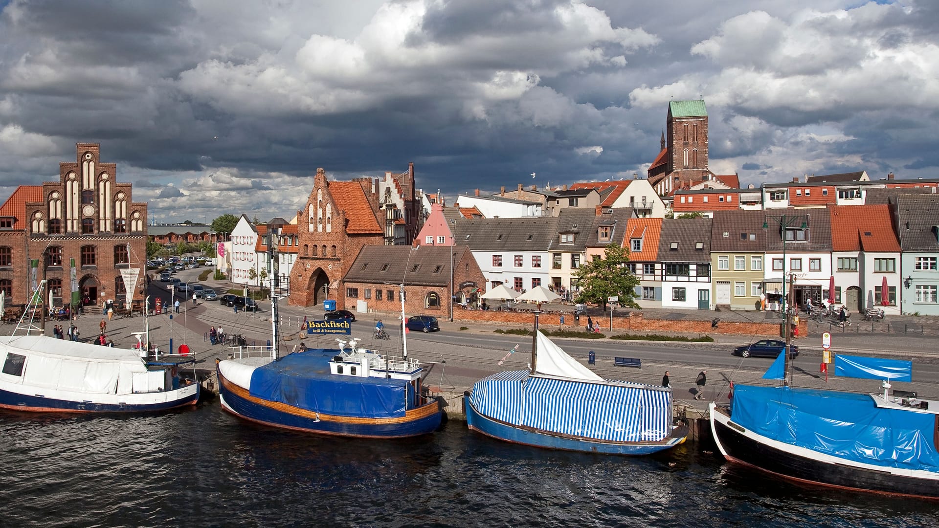 Wismar inspirierte zum fiktiven Wisborg.
