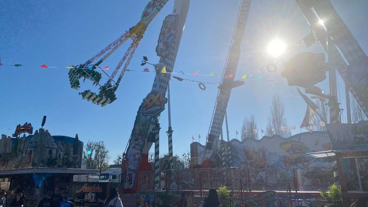 Frühlingsfest Hannover 2025: Das kosten die Fahrgeschäfte