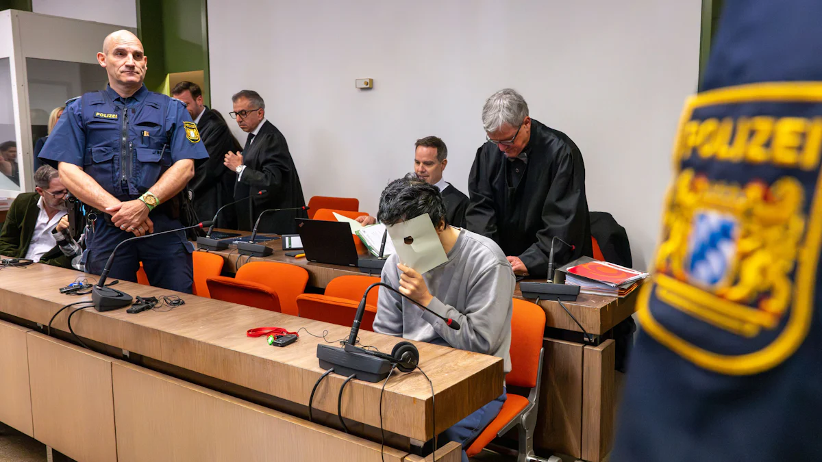 IS-Prozess: Paar soll jesidische Mädchen versklavt haben - Angeklagter erhebt Vorwürfe gegen JVA Gablingen - Bayern