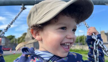 Jüngstes Superhirn: Joseph (2) zählt in fünf Sprachen und liest Bücher | News