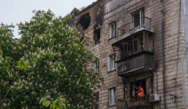Kurz vor Weltkriegsgedenktag: Russland attackiert Kyjiw mit Drohnen, 2 Tote