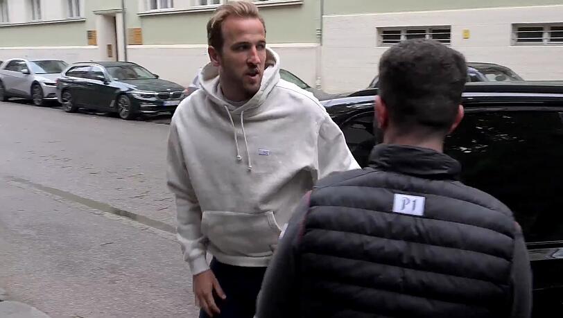 Für Harry Kane ist es der erste Vereinstitel.