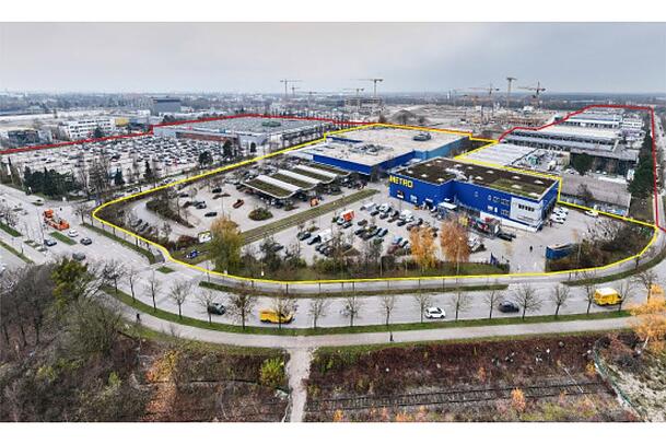 Gelb umrandet ist das Gebiet des Projektumgriffs. Dahinter entsteht das Neubaugebiet Neufreimann.