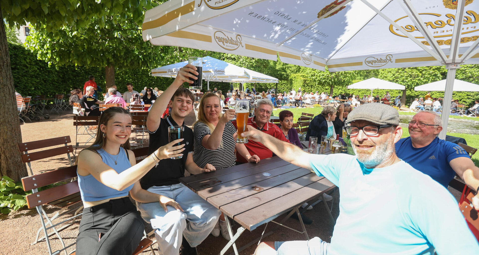 Schlosspark Lichtenwalde erlebt Besucheransturm zum Muttertag