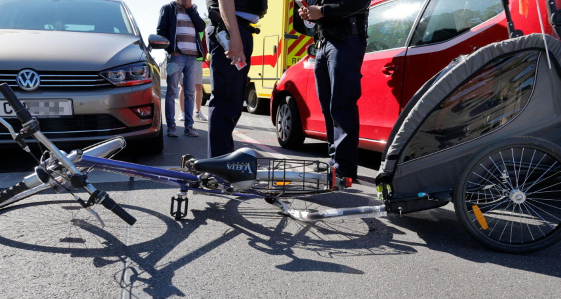 Unfall auf der Zschopauer Straße in Chemnitz: Radfahrerin schwer verletzt