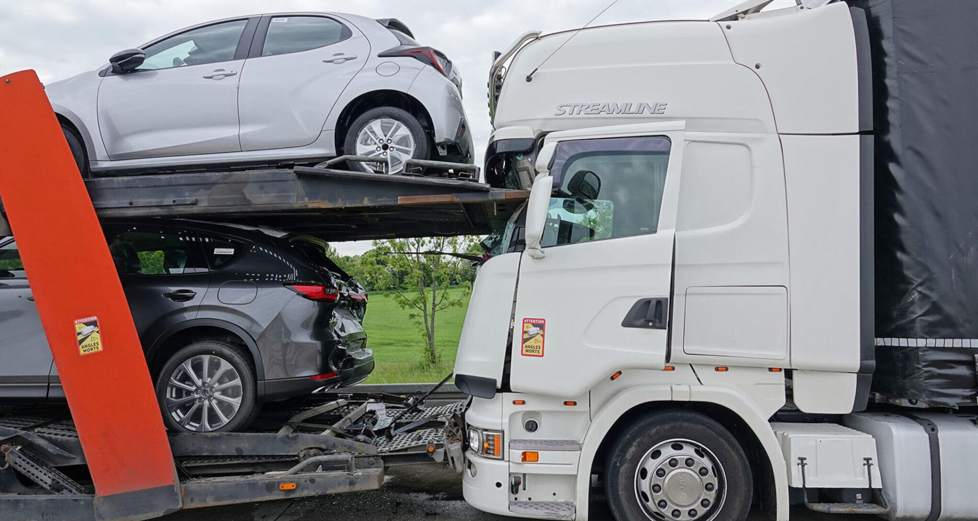 Autobahn Richtung Dresden voll gesperrt