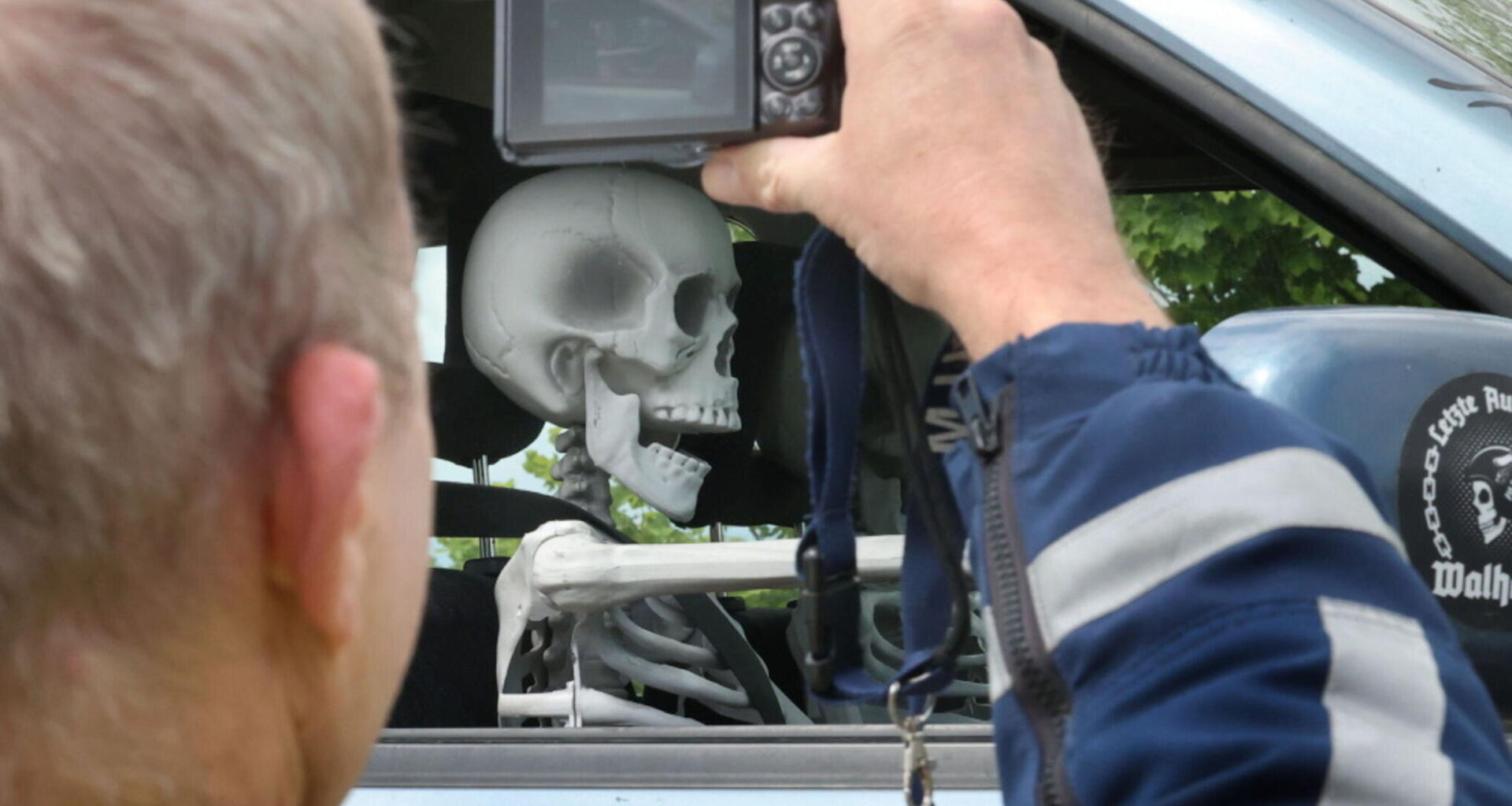Polizei zieht getunte Autos aus dem Verkehr