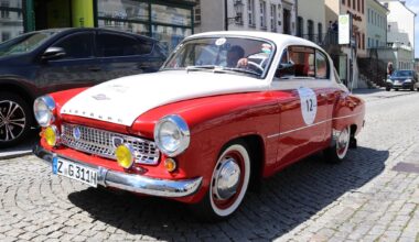 Edle Karossen rollen durch Mittelsachsen