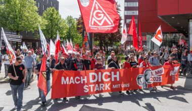 Tausende demonstrieren am 1. Mai – alles bleibt friedlich