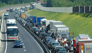 A4 Richtung Stadt wegen Ölspur einspurig – lange Staus