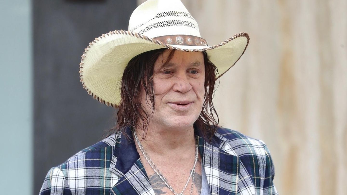 "Promi Big Brother": Montag geht es für Mickey Rourke in den Container