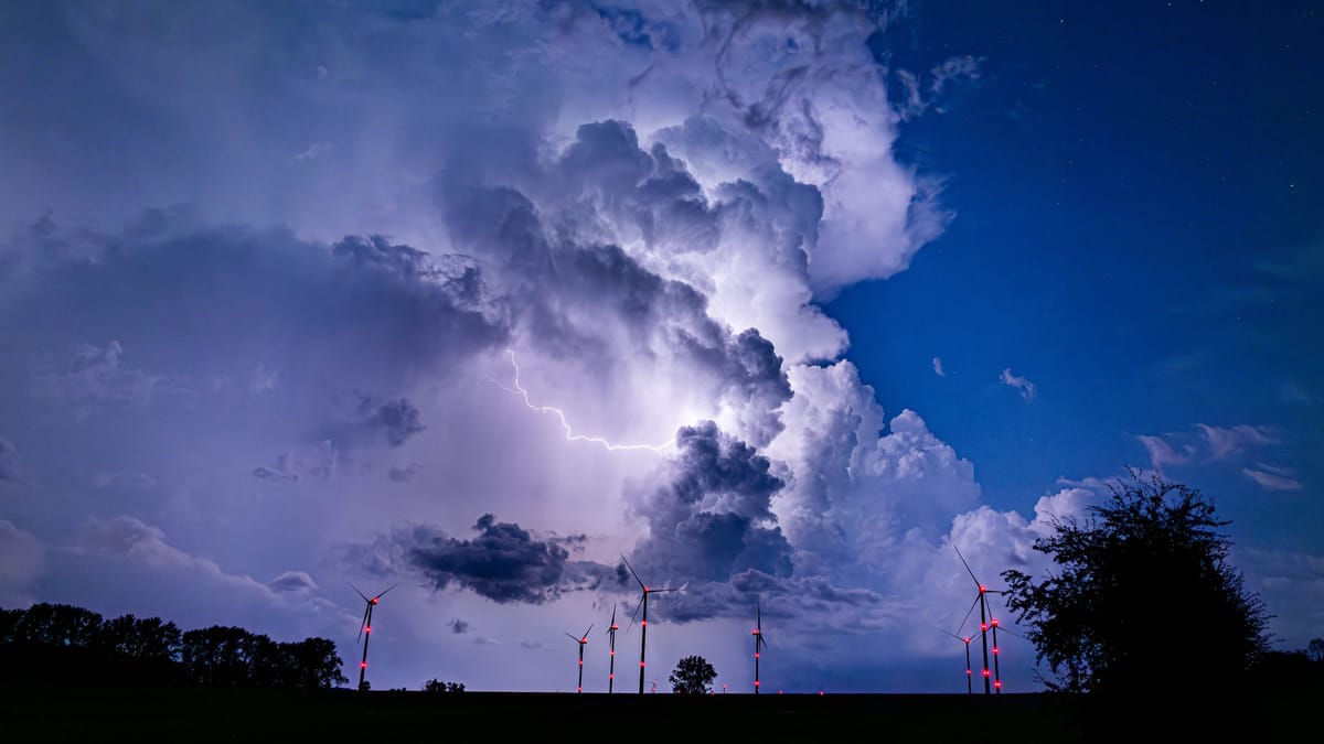 60 Liter Regen und Hagel – amtliche DWD-Warnung