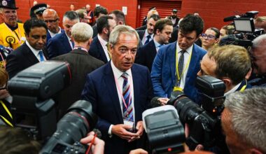 Kommunalwahl in England: Aufwind für Farage: Britisches Zwei-Parteien-System bröckelt