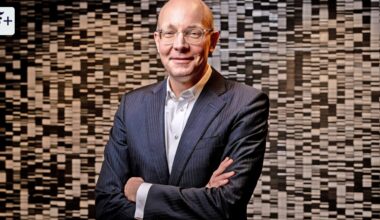 Cornelius Riese schreibt Buch über Führung