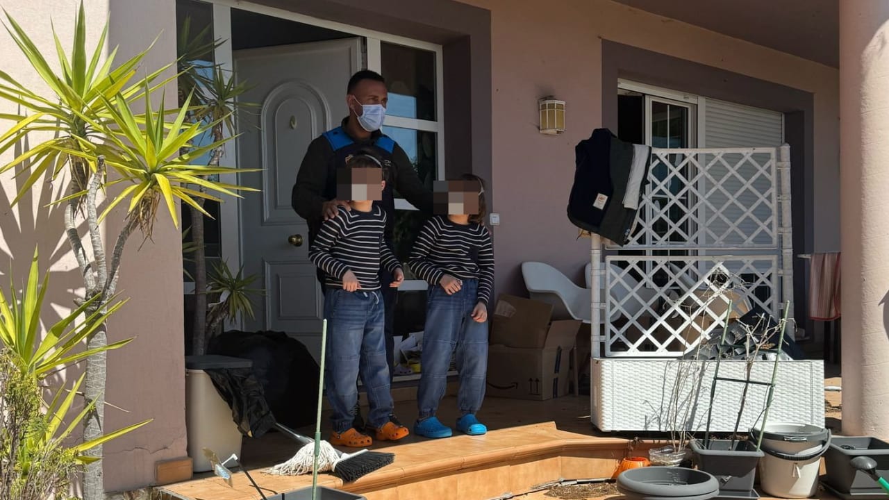 Horror-Haus in Oviedo: Vater bestellte jede Woche für 300 Euro im Supermarkt | News