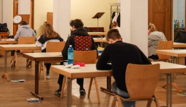 Lehrer-Streik fällt auf Termin von Abiturprüfungen