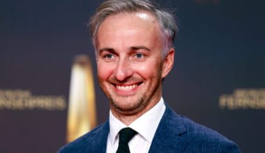 Jan Böhmermann zieht über maroden Rheindeich her