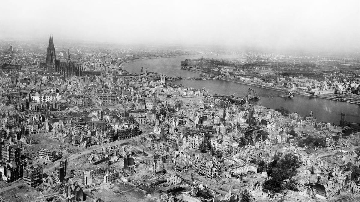 Lee Millers Fotos zum Jahrestag des Kriegsendes ausgestellt