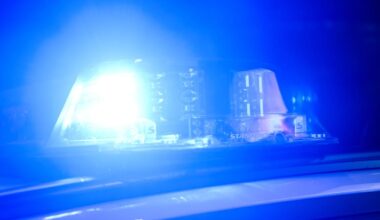 Braunschweig: Mann gerät kopfüber in Gully und stirbt