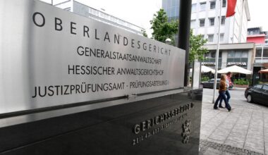 Anwalt unter Verdacht des illegalen Einschleusens