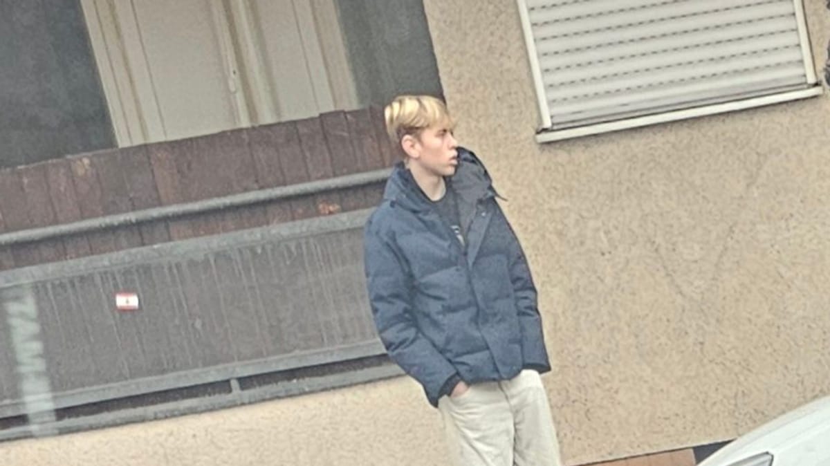 Polizei jagt diesen Betrüger – und bittet um Hilfe