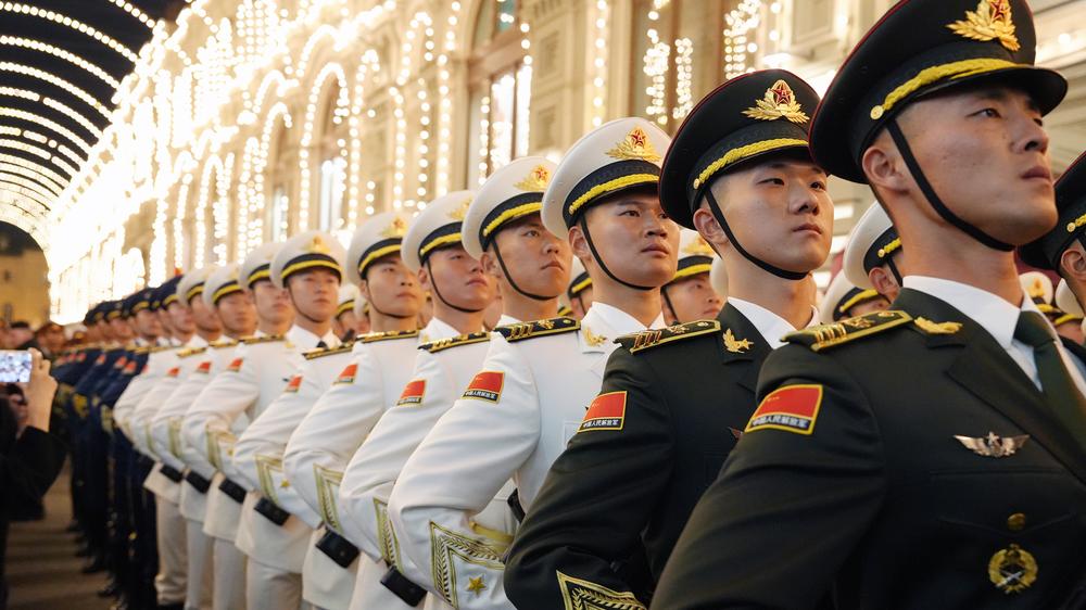 Xi Jinping in Moskau: Chinesische Soldaten werden am 9. Mai über den Roten Platz in Moskau marschieren.