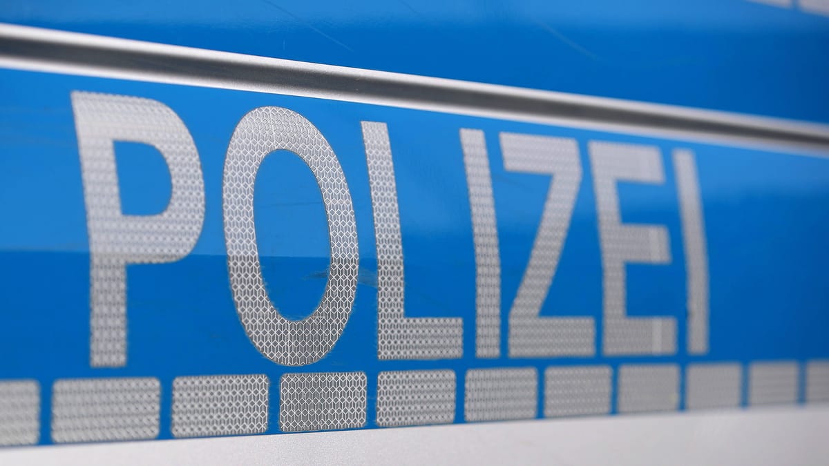 Berlin-Reinickendorf: Mann mit Schreckschusswaffe beschossen