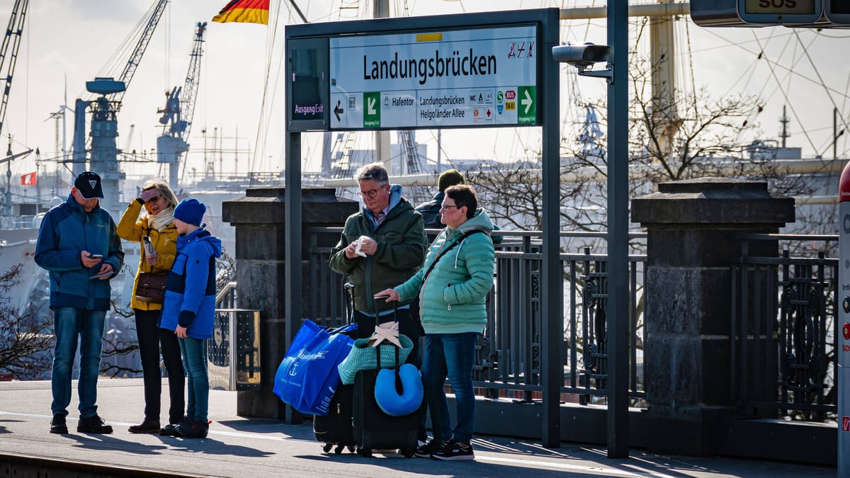 U- und S-Bahnen fahren länger und häufiger