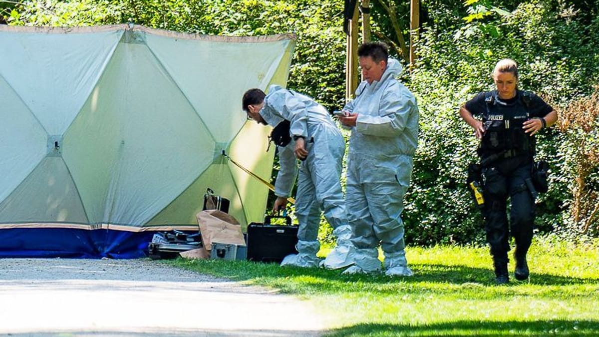 Mann ersticht Rentner in Park