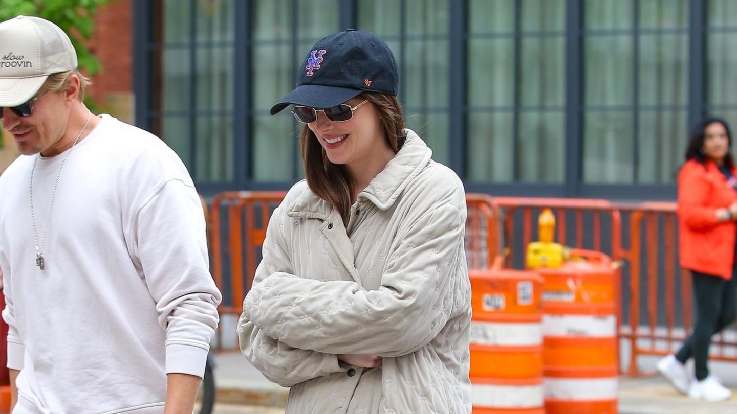 Dakota Johnson: Das ist ihr heißer Bruder Jesse