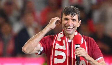 Thomas Müller erzählt Witz nach Rede bei Bayern-Abschied