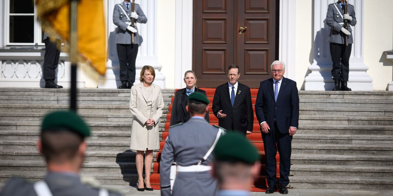 Israels Präsident Herzog in Berlin empfangen