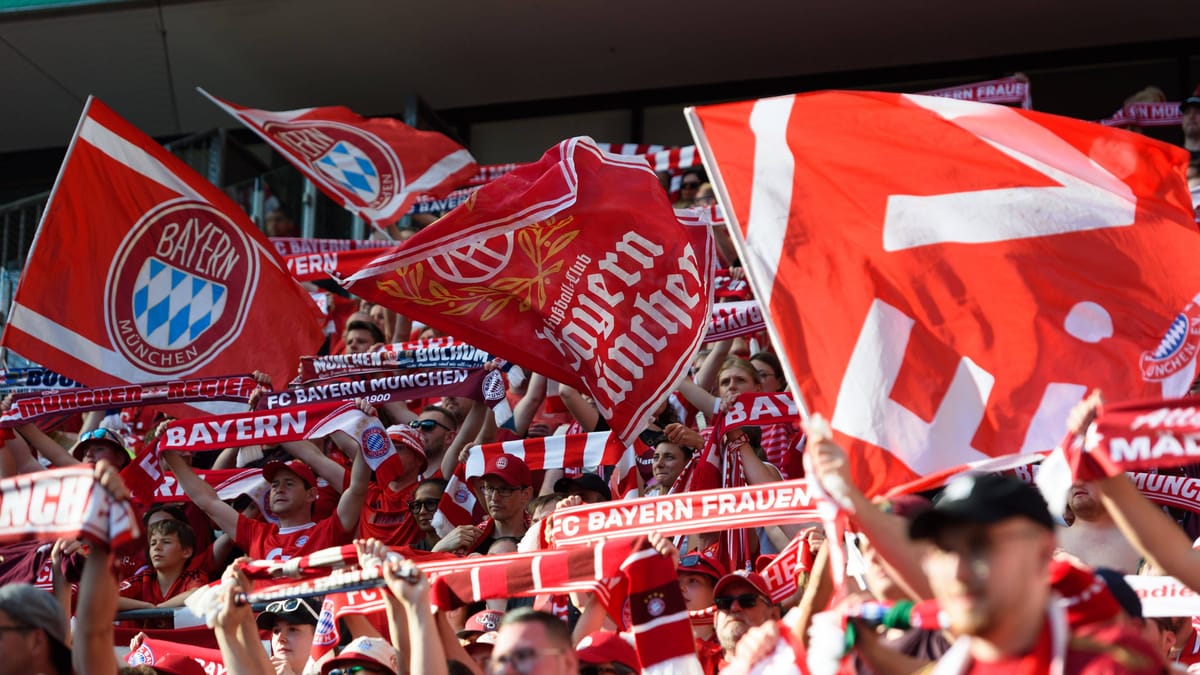 FC-Bayern-Fans hinterlassen Spur der Verwüstung