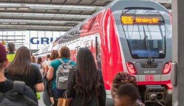 Chaos auf Bahnstrecke nach München wegen Oberleitungsschaden