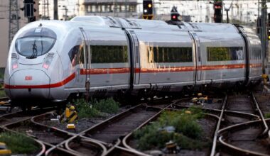 Zugstrecke Berlin-Hamburg am Wochenende gesperrt: Verspätungen und Ausfälle