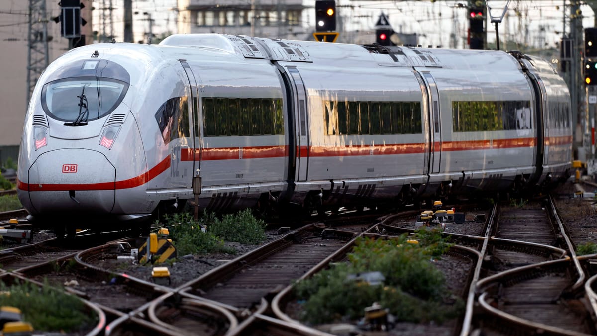 Zugstrecke Berlin-Hamburg am Wochenende gesperrt: Verspätungen und Ausfälle