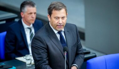 Rüstung: Lars Klingbeil warnt vor Spekulationen über neues Nato-Ziel