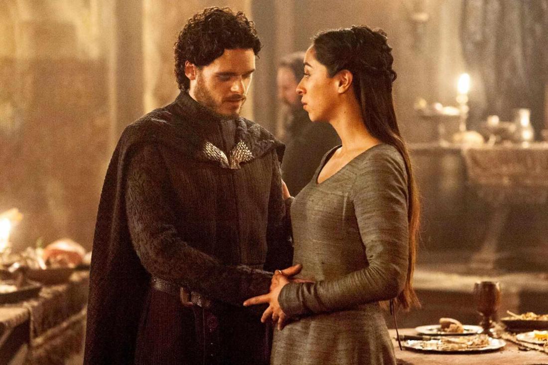 Bei der Roten Hochzeit (Red Wedding) in „Game of Thrones“ sterben unter anderem Robb Stark und seine schwangere Frau.