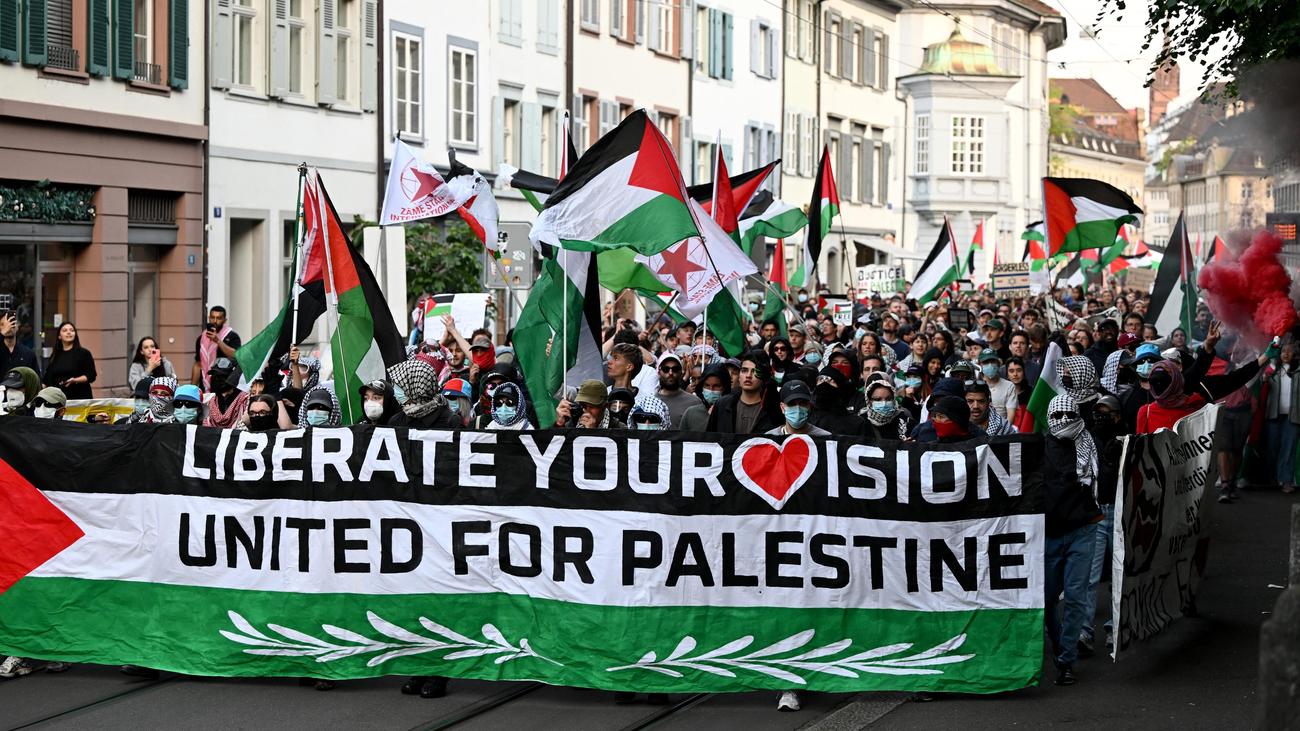Eurovision Song Contest: Hunderte protestieren bei Anti-Israel-Demos bei ESC-Finale