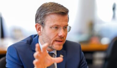 Oberbürgermeister König über Schulden, Stadion und Opernhaus