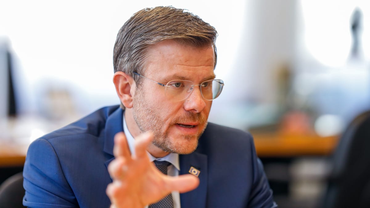Oberbürgermeister König über Schulden, Stadion und Opernhaus