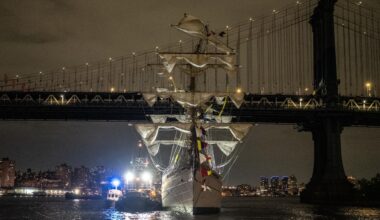 New York: Mexikanisches Marineschiff kollidiert mit Brooklyn Bridge – zwei Tote