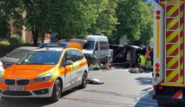 Einsatz in der Arabellastraße: Im Münchner Stadtteil Bogenhausen kam es zu einem tragischen Verkehrsunfall.